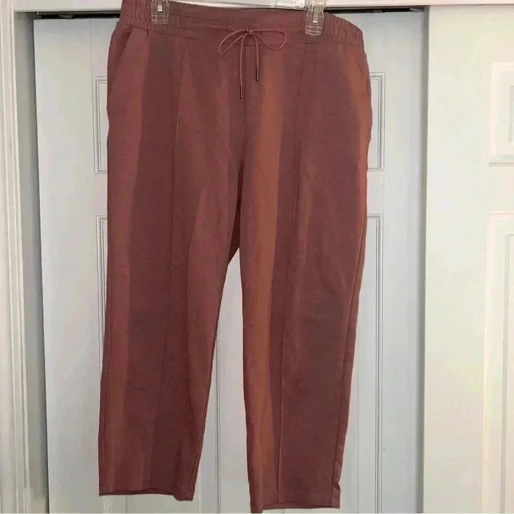 A New Day High-Rise Slim Straight Fit Ankle Pull-On Pants Large